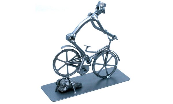 Bolondos fém csavar szobor ajándék bicikliseknek